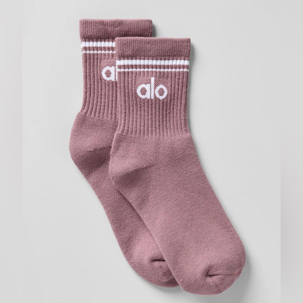 ALO Yoga Half Crew Dusty Pink Athletic Socks - New in package